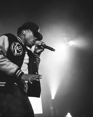 Live concert by Bryant Barnes