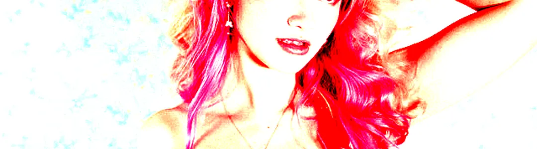 Ella Red