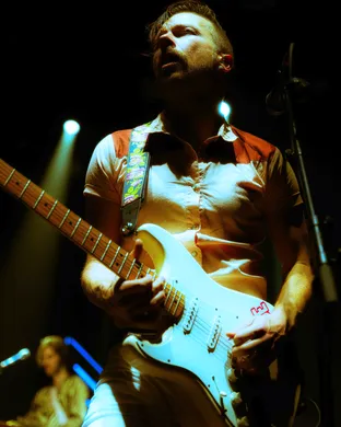 Live concert by Magic City Hippies