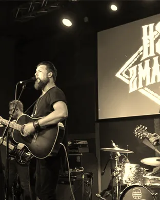 Zach Williams